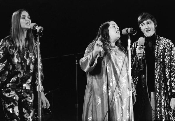 laurel-canyon-the-mamas-and-the-papas