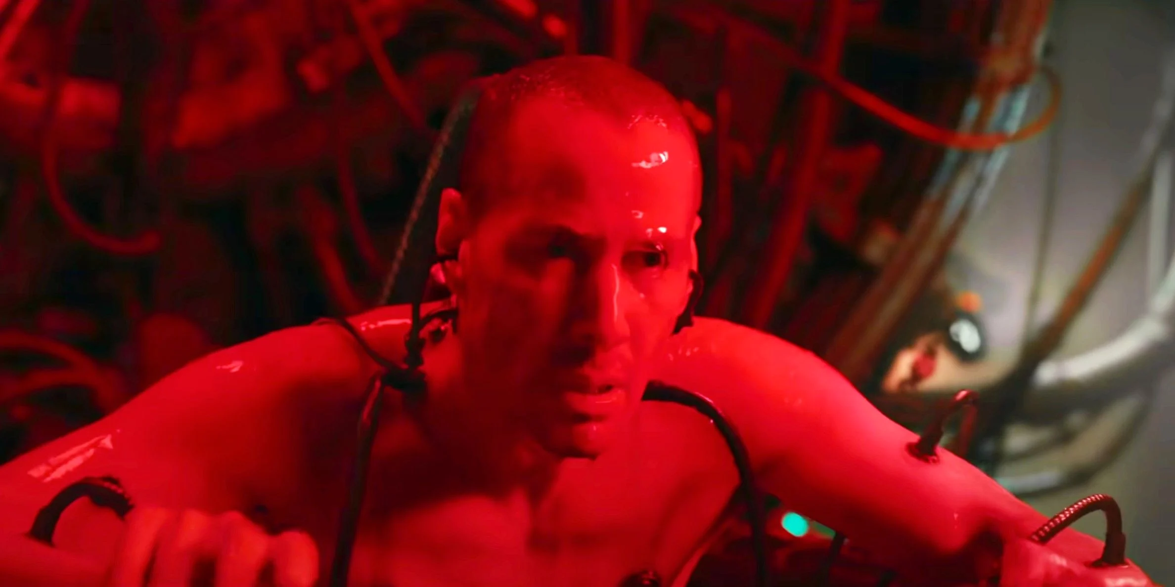 Trailer de Matrix 4 revela mais imagens de Neo no mundo real